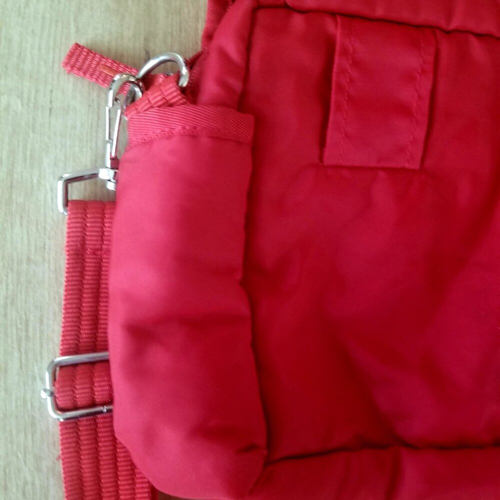 Crossbody or Shoulder Convertible Bag Purse - Picture 8 of 8